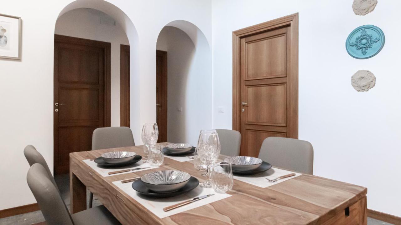 Italianway - Barberini Elegantia Apartments Roma Buitenkant foto