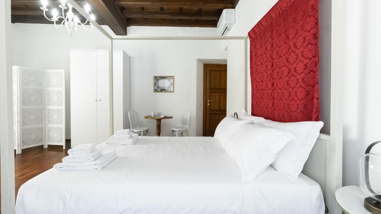 Italianway - Barberini Elegantia Apartments Roma Buitenkant foto