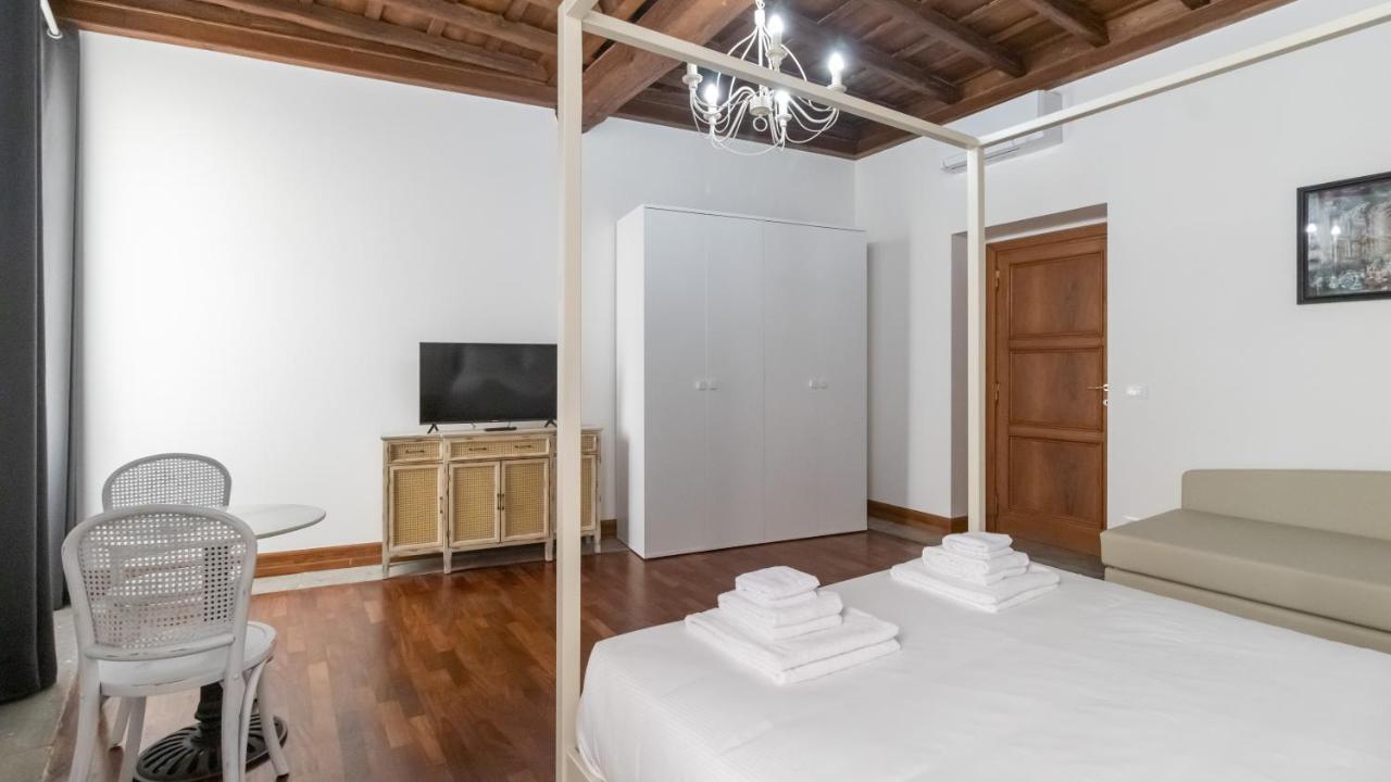 Italianway - Barberini Elegantia Apartments Roma Buitenkant foto