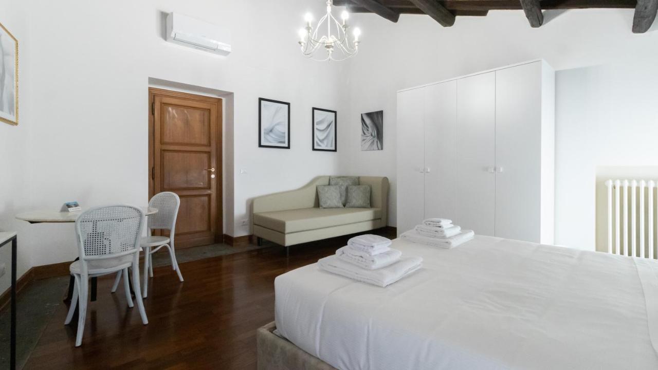 Italianway - Barberini Elegantia Apartments Roma Buitenkant foto