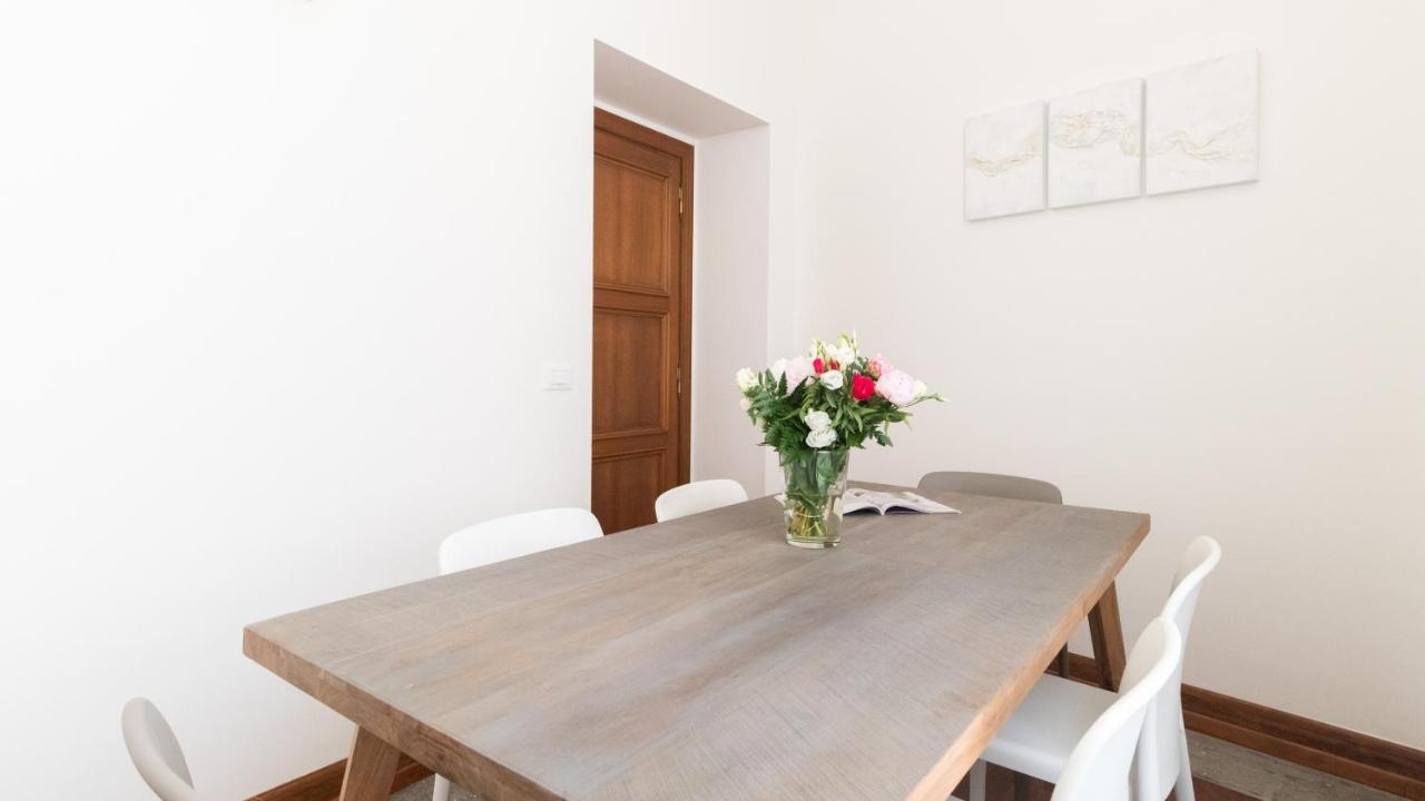 Italianway - Barberini Elegantia Apartments Roma Buitenkant foto