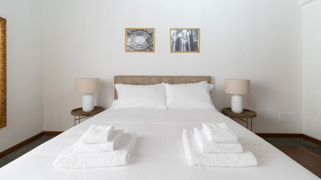 Italianway - Barberini Elegantia Apartments Roma Buitenkant foto